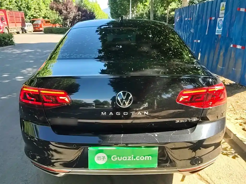 Volkswagen Magotan 2021 330TSI DSG 30th Anniversary Edition фото 6