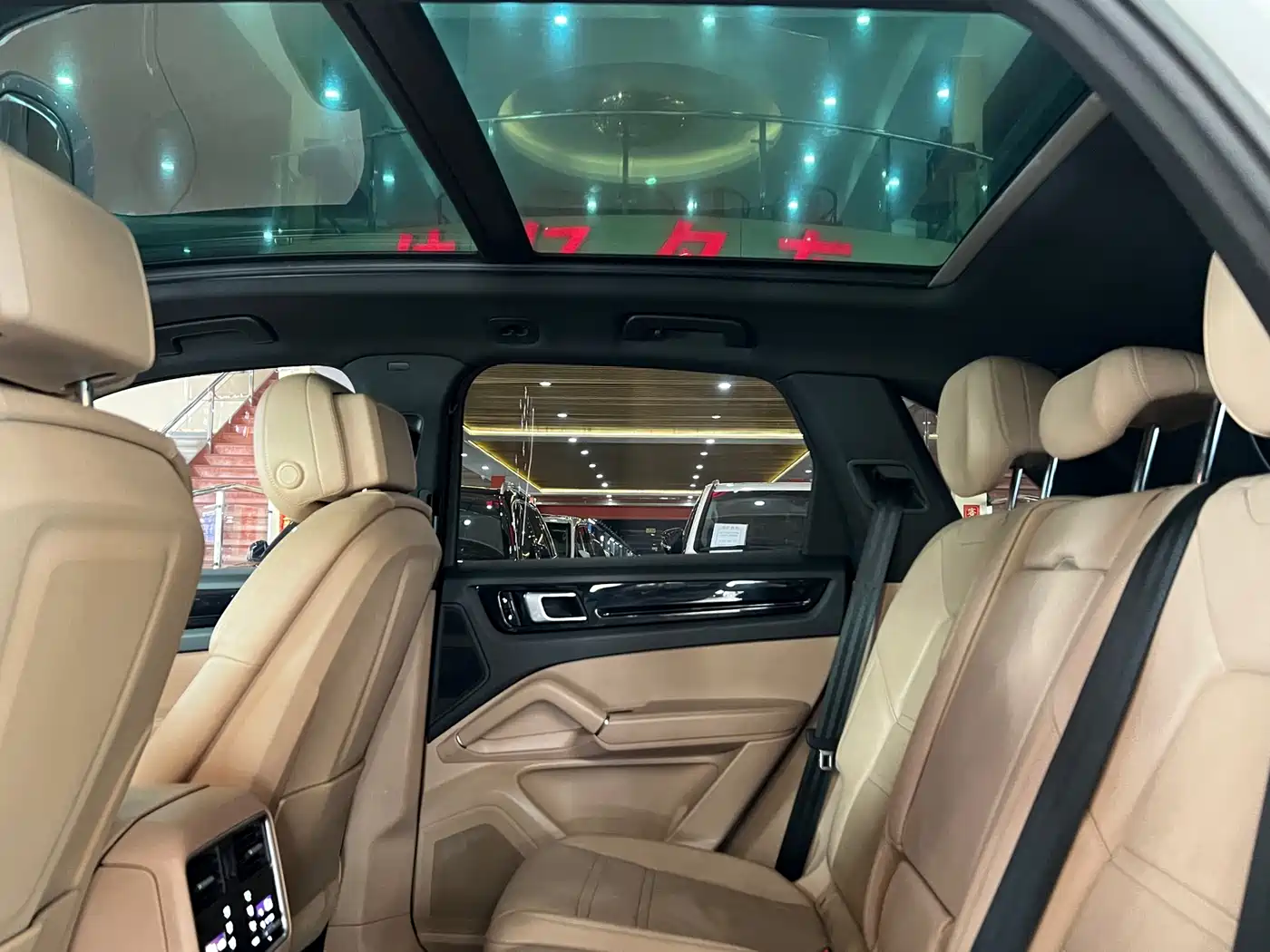 Porsche Cayenne 2018 Cayenne 3.0T фото 14