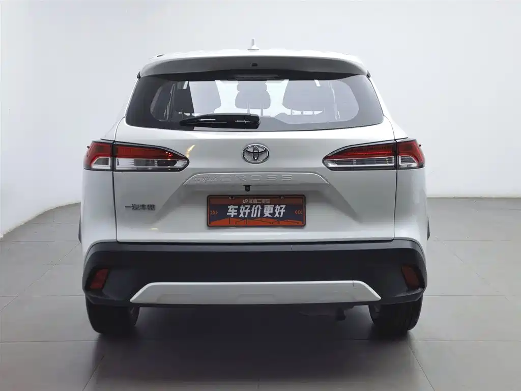 Toyota Corolla Cross 2023 2.0L Pioneer Edition фото 4