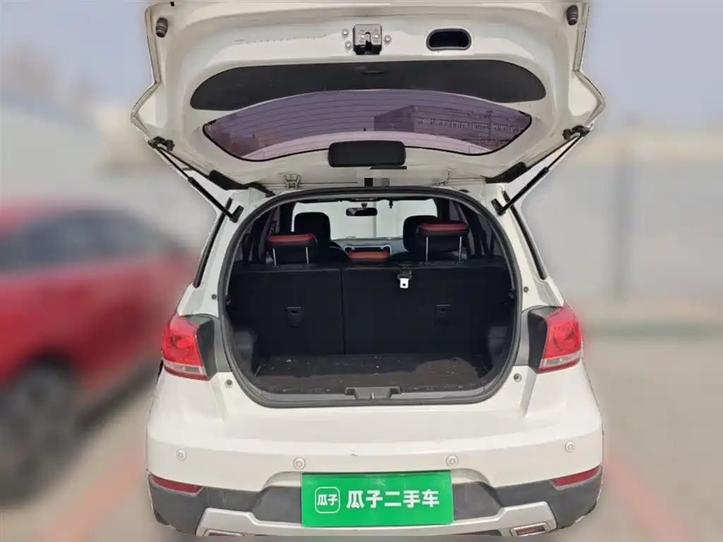 Haval H1 2016 Red Label 1.5L AMT Luxury фото 10