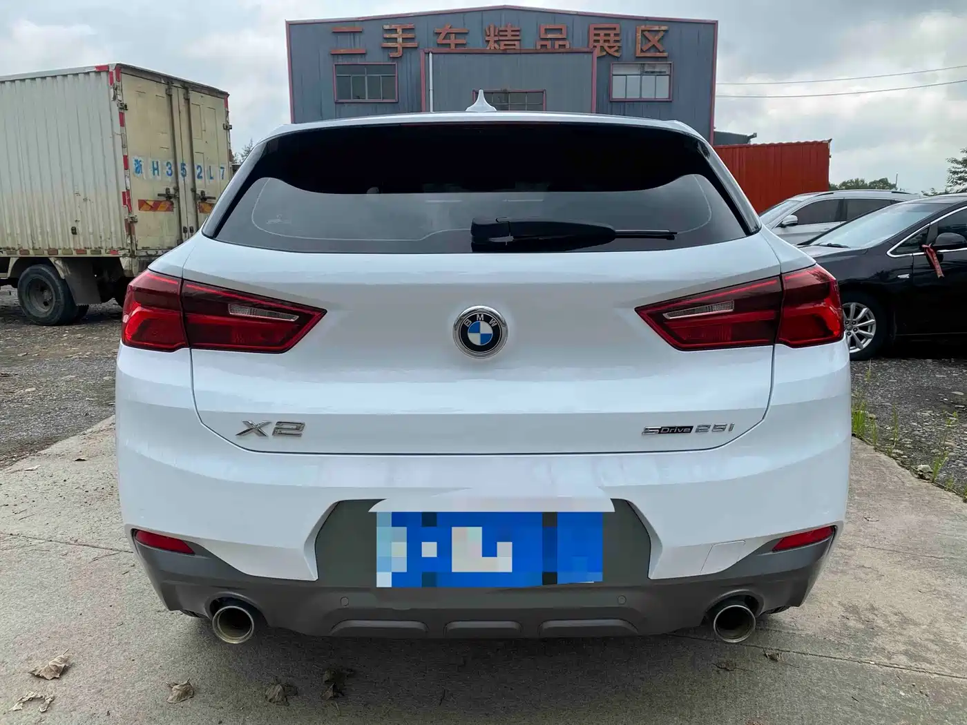 BMW X2 (Import) 2018 2018 sDrive25i Luxury M Off-Road Package China V