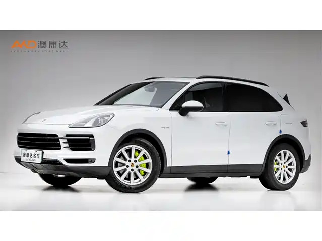 PORSCHE CAYENNE NEW ENERGY