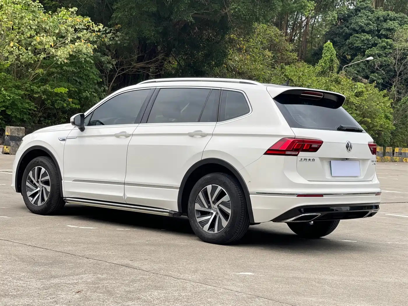 VOLKSWAGEN TIGUAN L NEW ENERGY