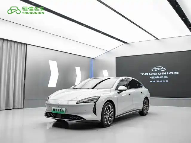BAOJUN XIANGJING