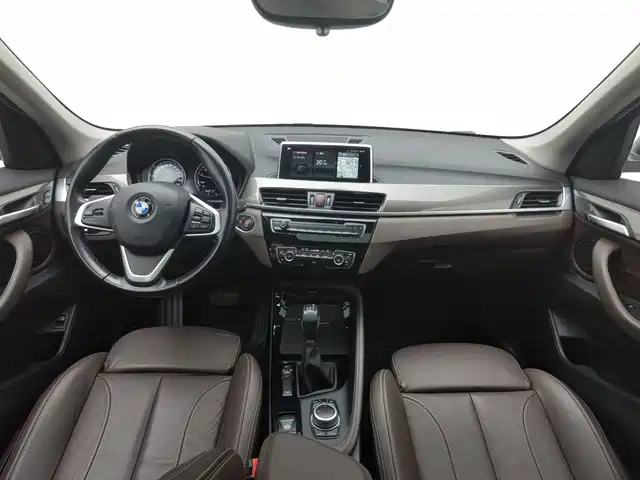 BMW X1 2019 xDrive20Li Premium Model — фото 5