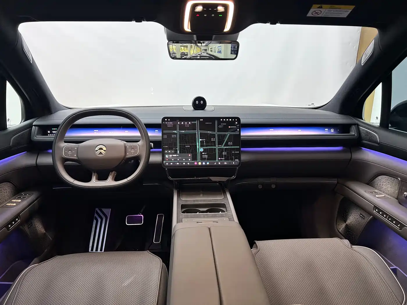 NIO ES8 2026 2025 Model 6-Seat Executive Luxury Edition