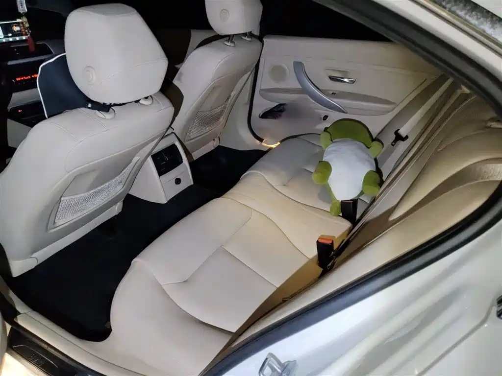 BMW 3 Series 2014 320Li Fashion фото 15