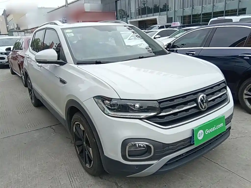Volkswagen Tanying 2021 1.5L Automatic Smart Connect Edition фото 4