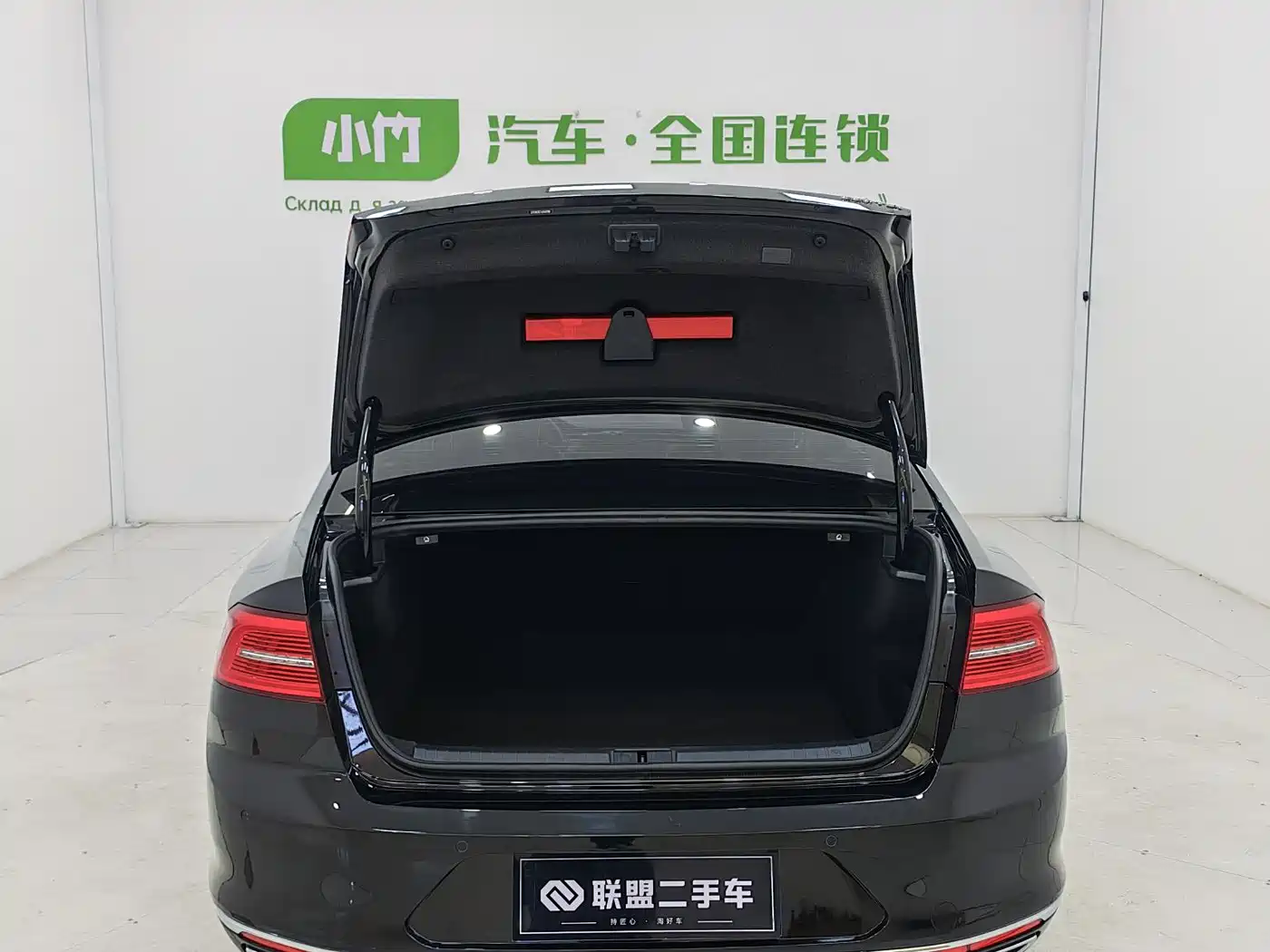 Volkswagen Magotan 2018 330TSI DSG Luxury фото 16