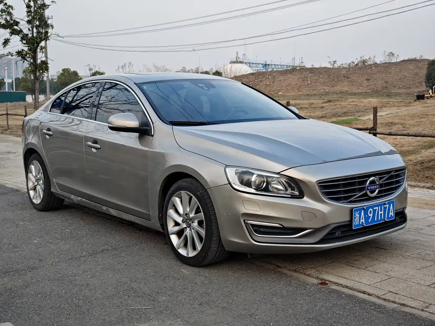 Фото 3 - Volvo S60