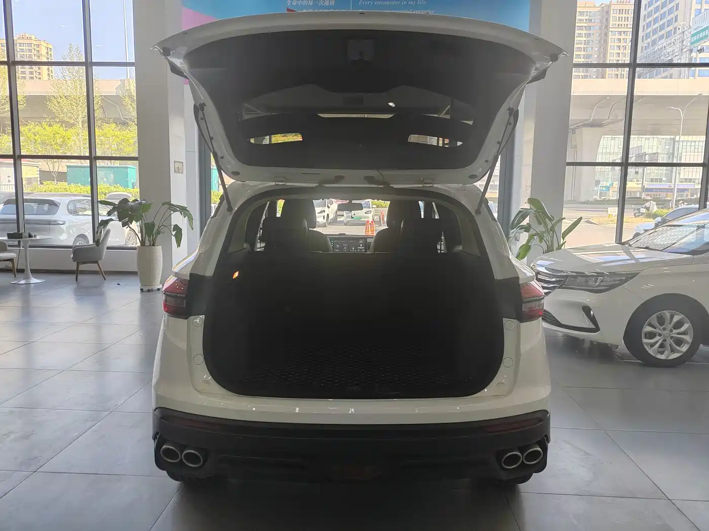 GEELY AUTOMOBILE BINYUE