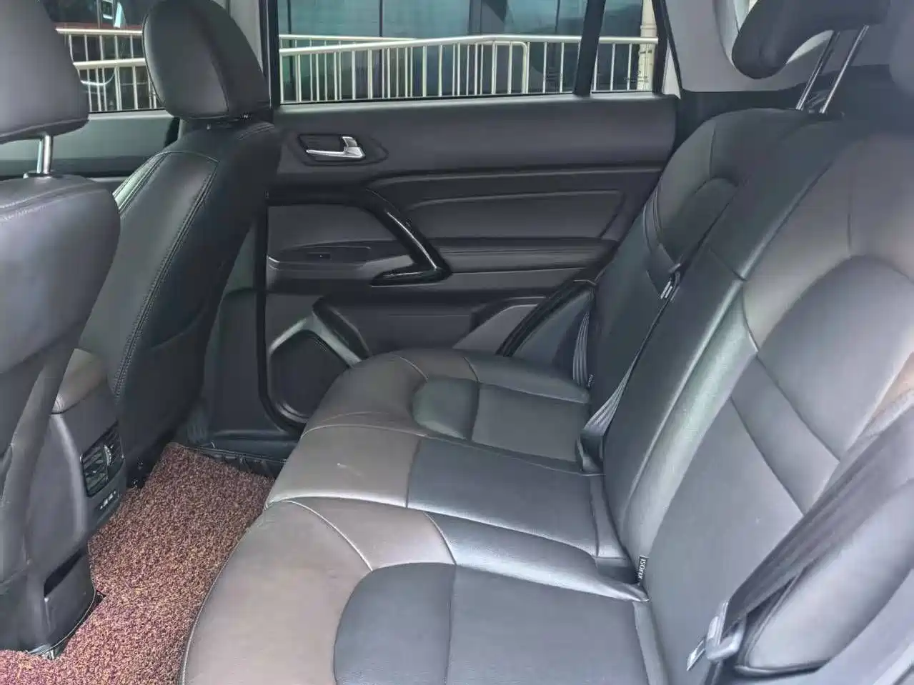 GAC Trumpchi Trumpchi GS4 2017 235T G-DCT 2WD Elite фото 8