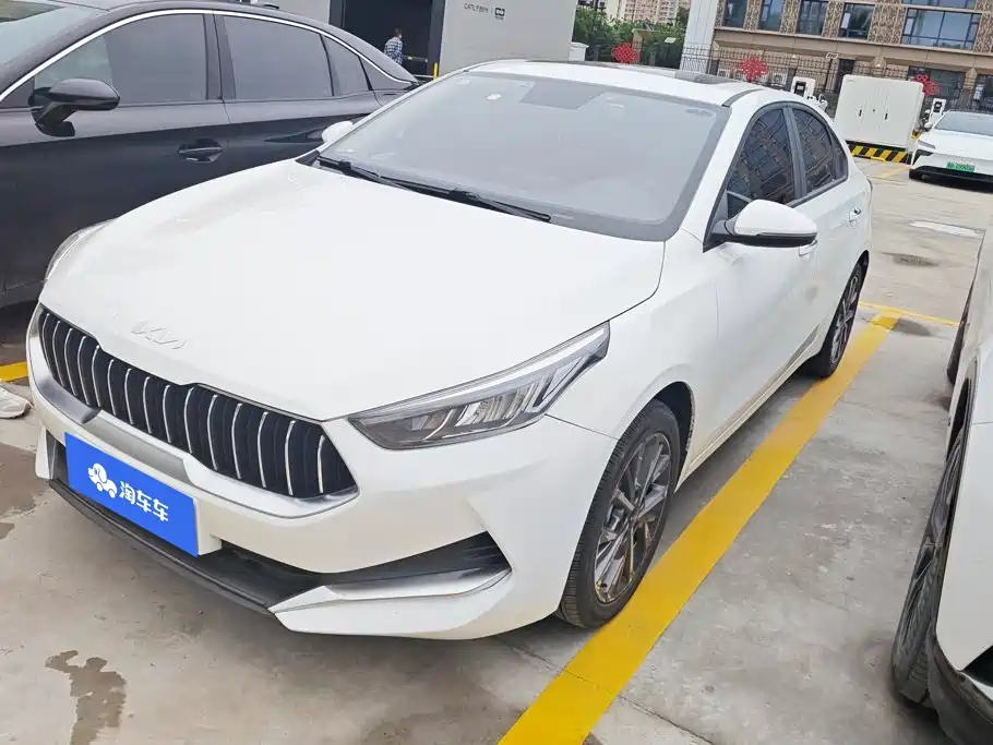 Kia K3 2023 2021 Facelift 1.5L CVT Youth Edition