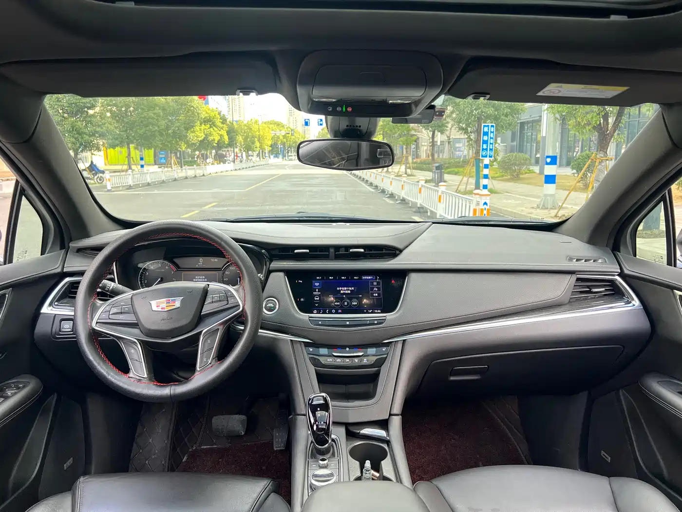 CADILLAC XT5