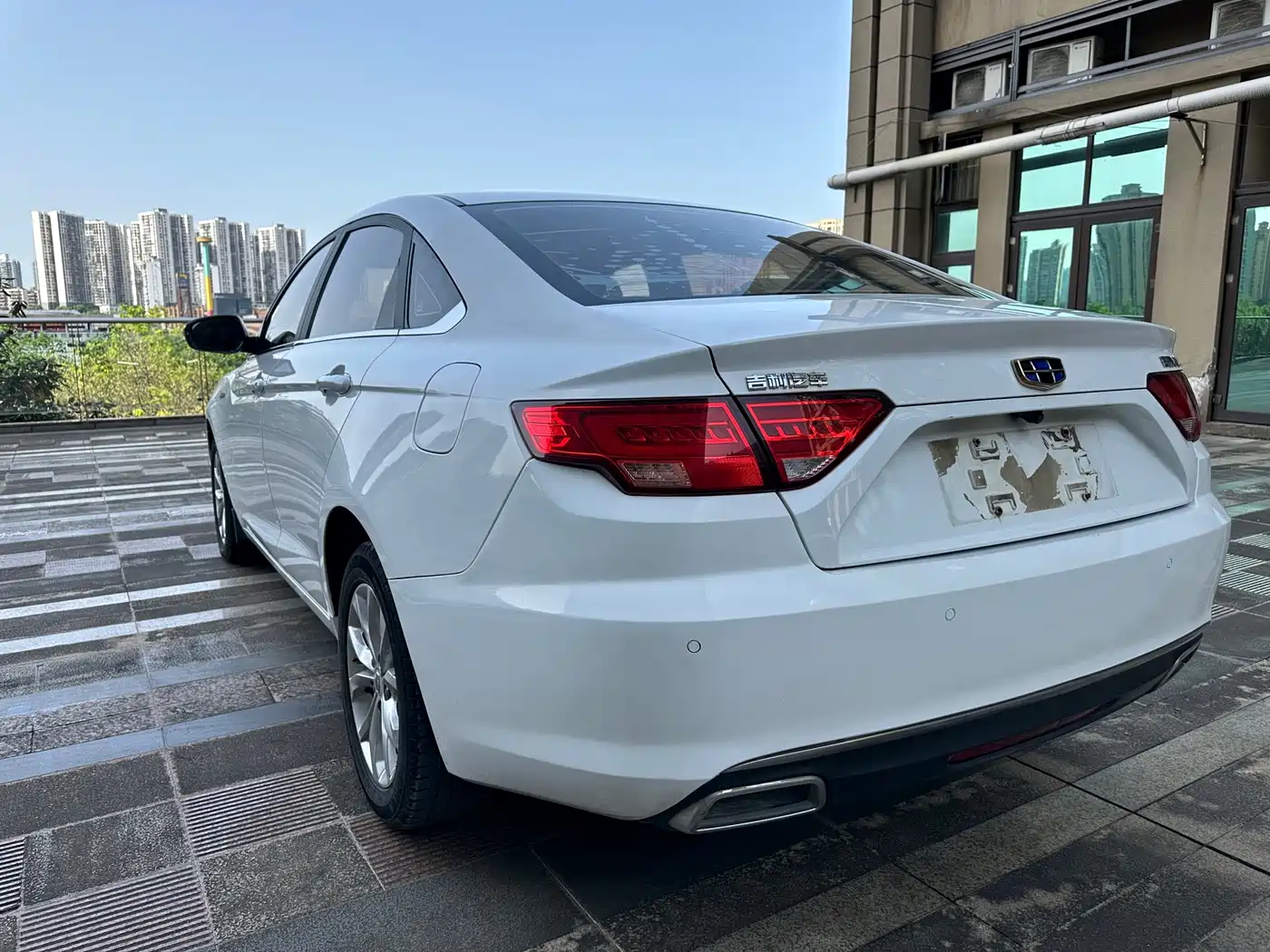 Geely Emgrand GL 2017 2017 1.3T DCT Elite
