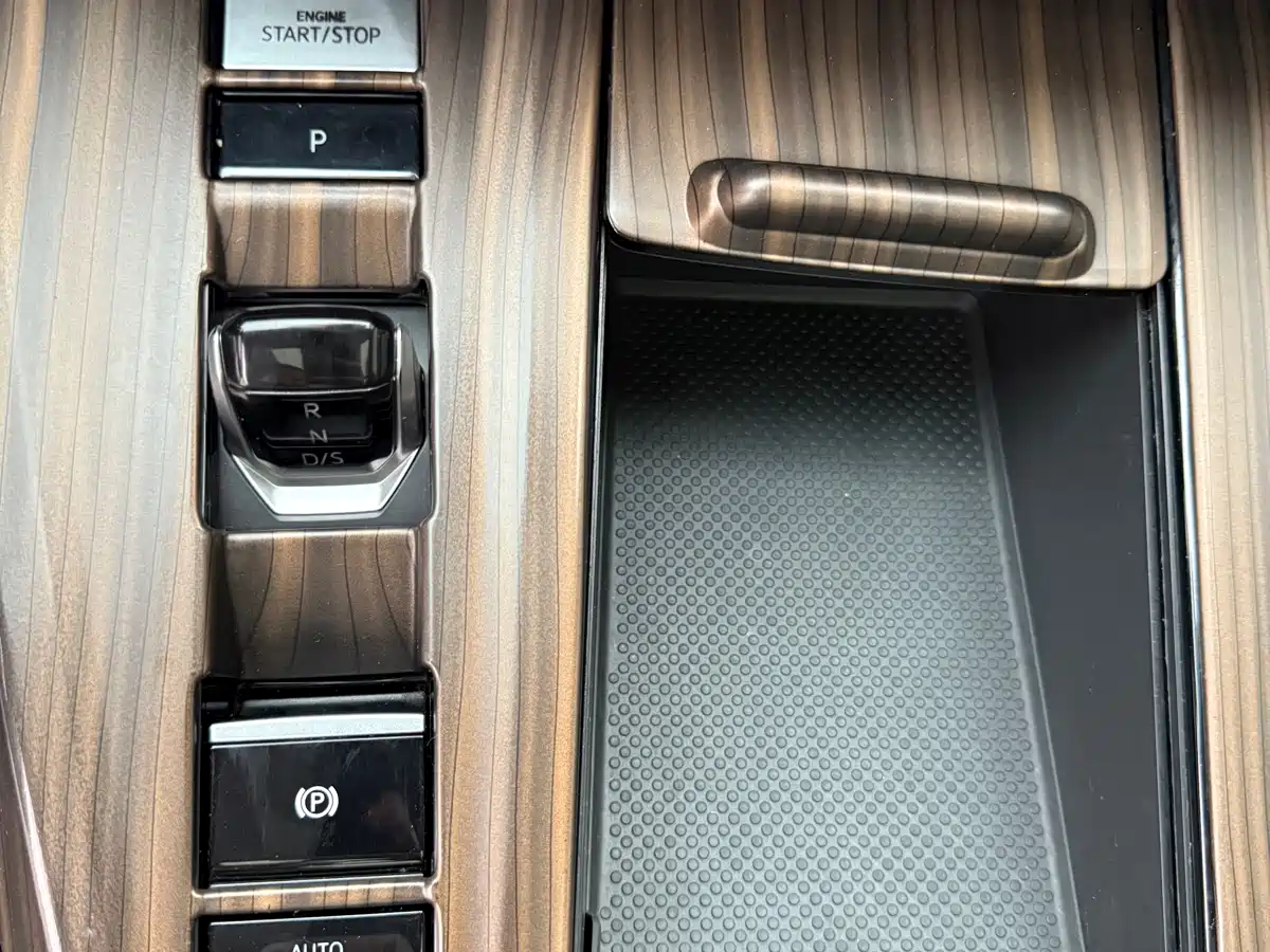 Volkswagen Talagon 2022 380TSI 4WD Luxury Premium Pro Edition 7-Seater фото 20
