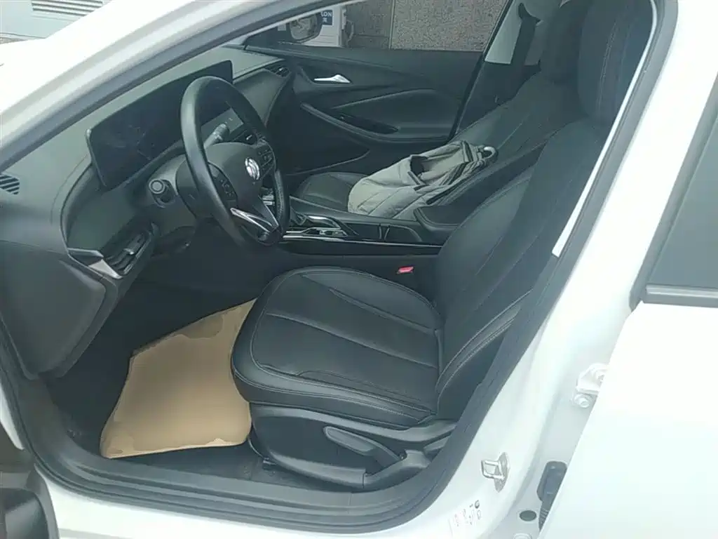 Buick Verano 2023 Pro Joy Edition фото 15