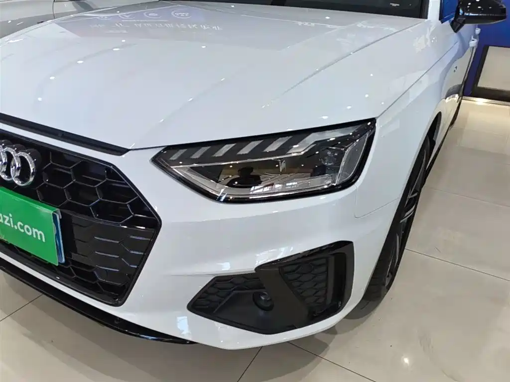 Audi A4L 2024 40 TFSI Luxury Dynamic фото 24