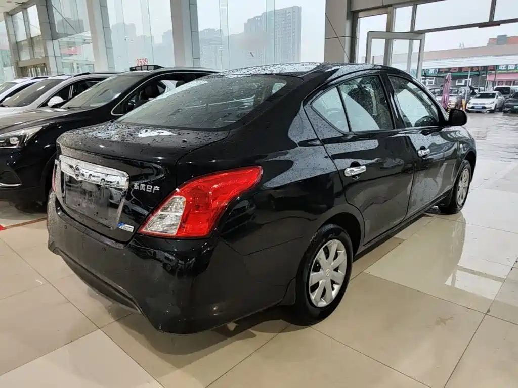Nissan Sunny 2017 2015 1.5XE Manual Comfort