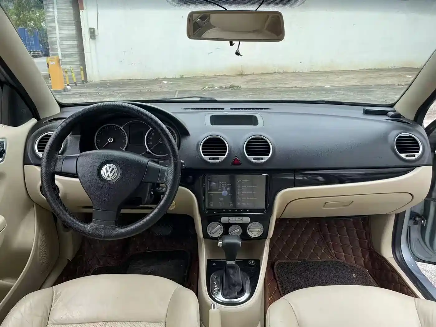 Volkswagen Lavida 2008 1.6L Automatic Elegance фото 8