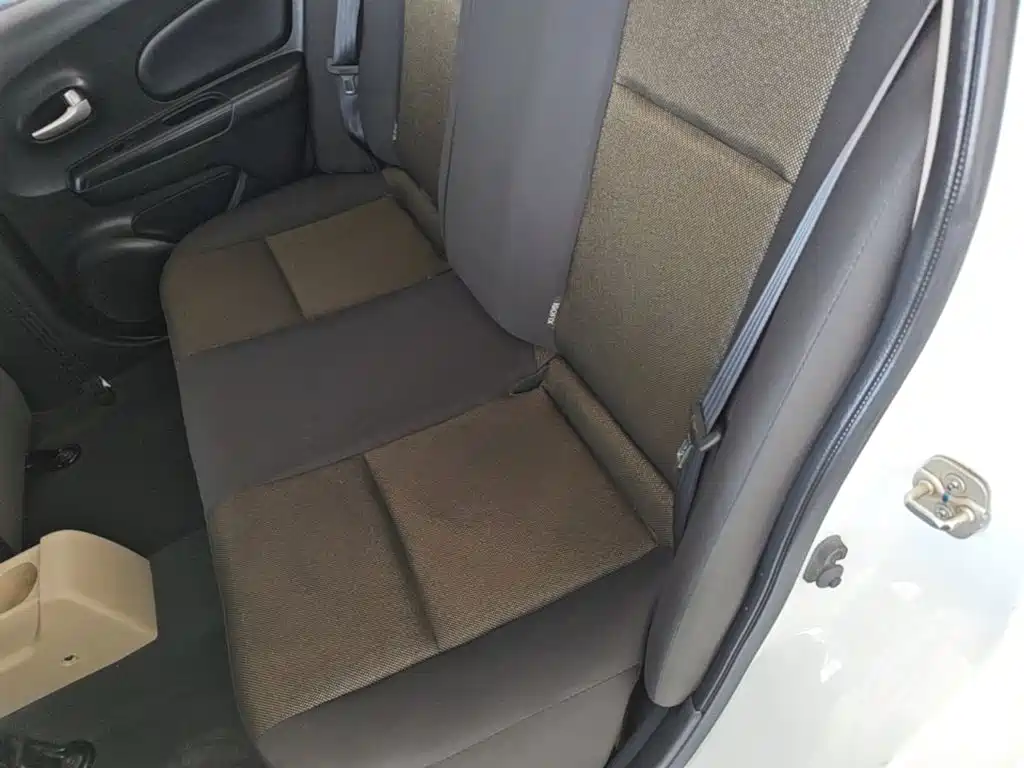 Venucia R50 2014 2013 1.6L Manual Fashion