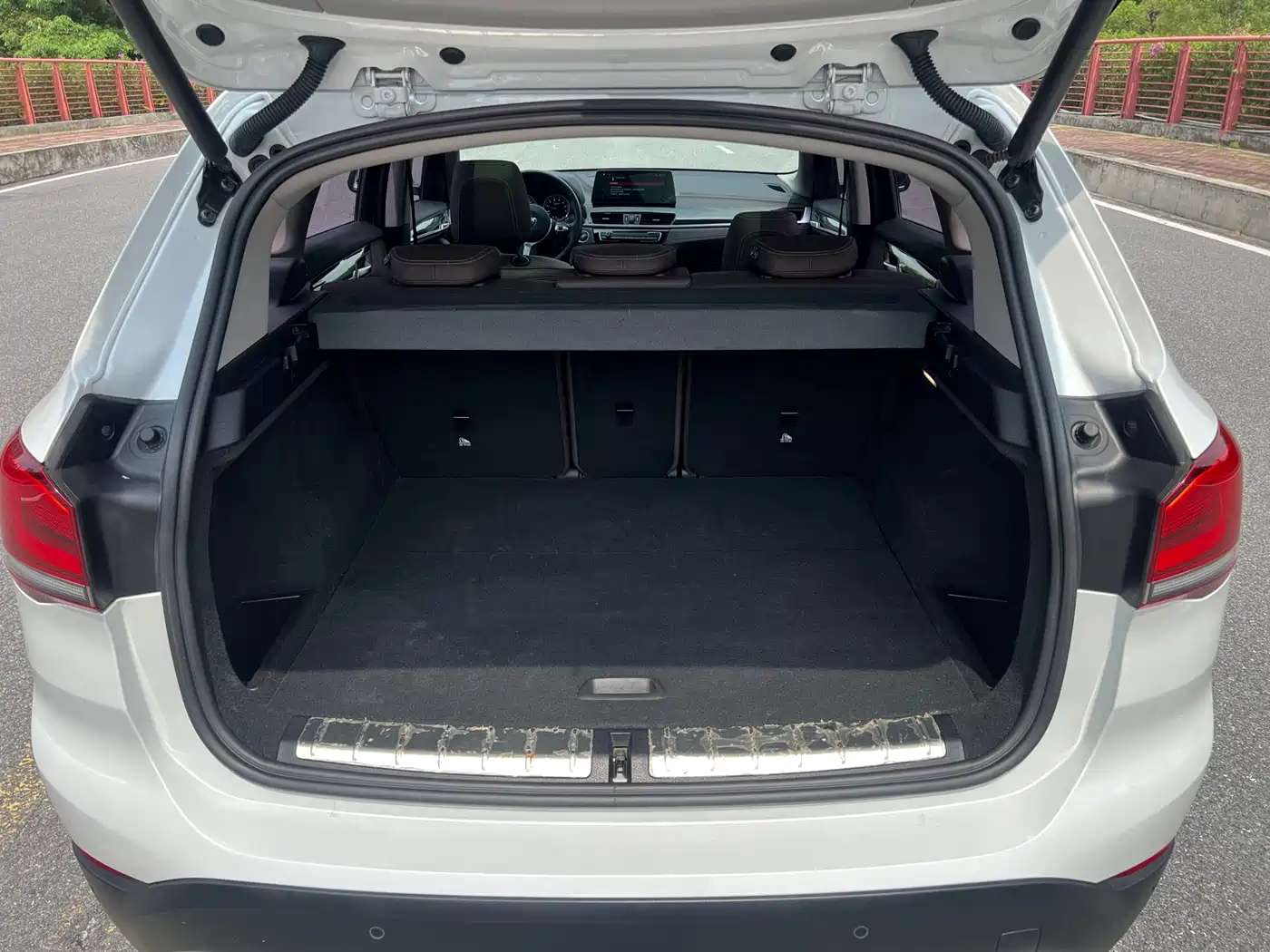 BMW X1 2021 Facelift xDrive25Li Premium фото 19