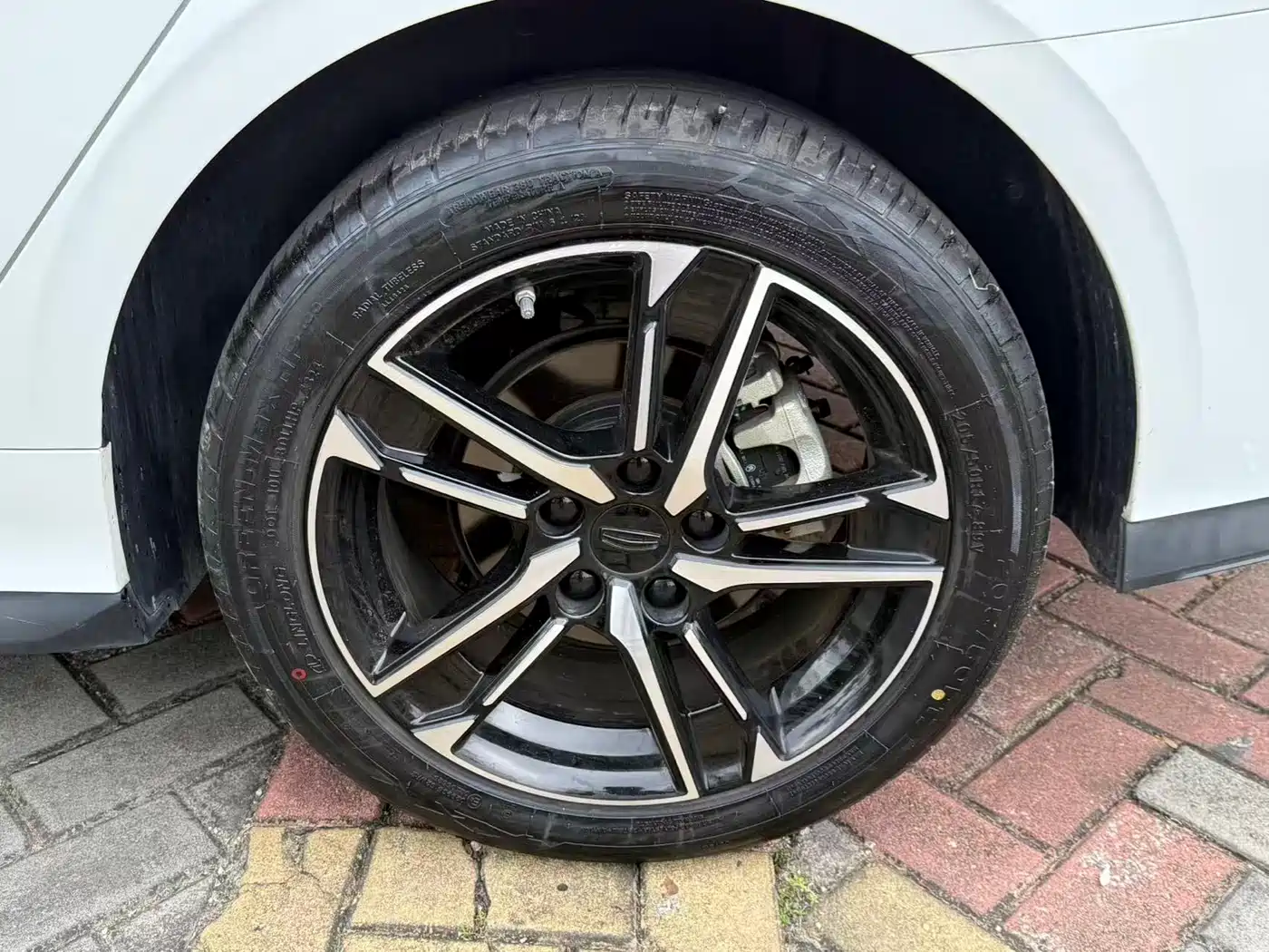 Geely Binrui 2025 2024 Binrui COOL 1.5T DCT Soaring Dragon Edition
