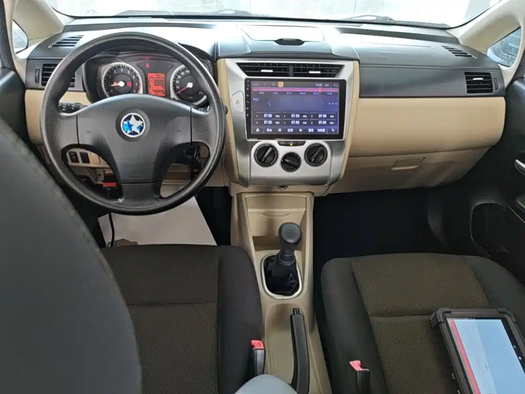 Venucia R50 2014 2013 1.6L Manual Fashion