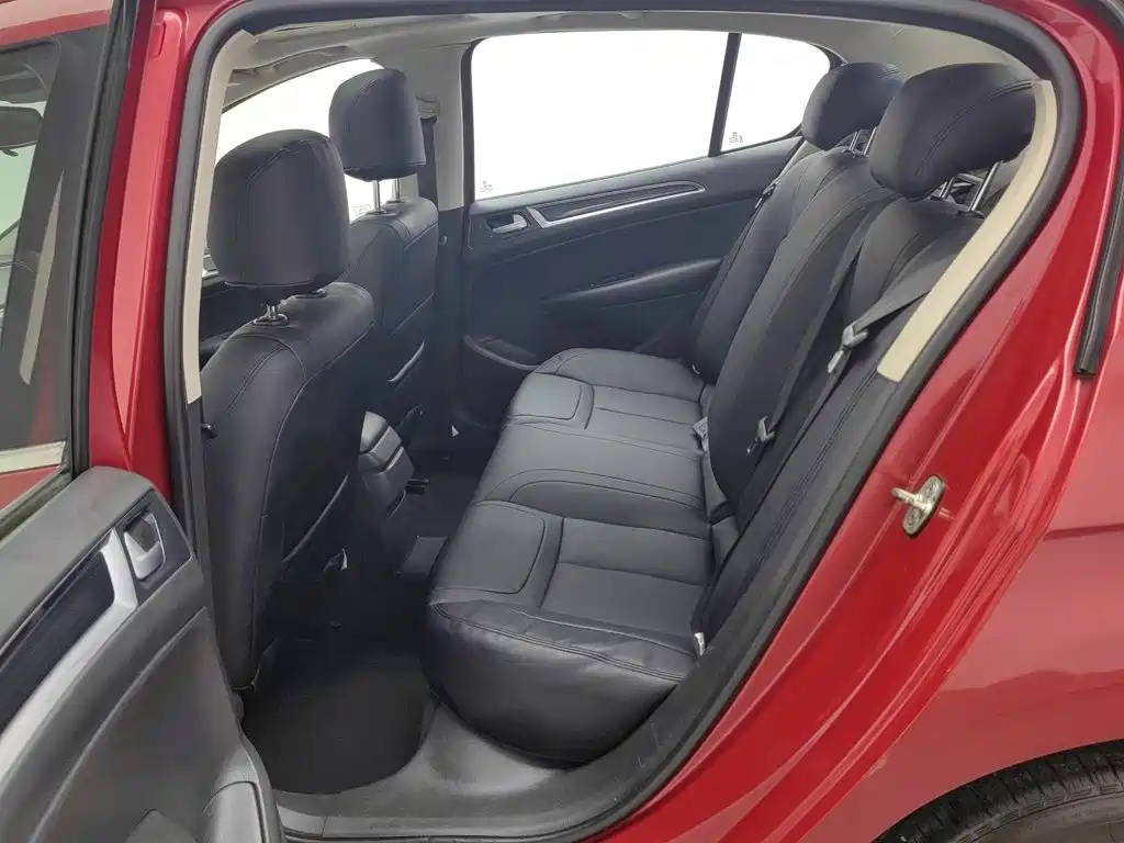 Peugeot 308 2013 2013 Model 1.6L Automatic Trend Style