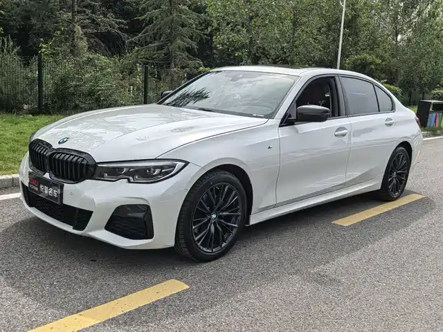 BMW 3 325i, M Чёрный спорт-пакет
