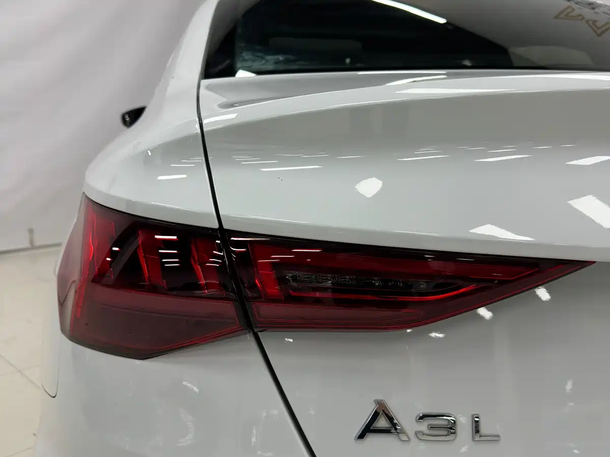 Audi A3 2022 A3L Limousine 35 TFSI Style Sport фото 9