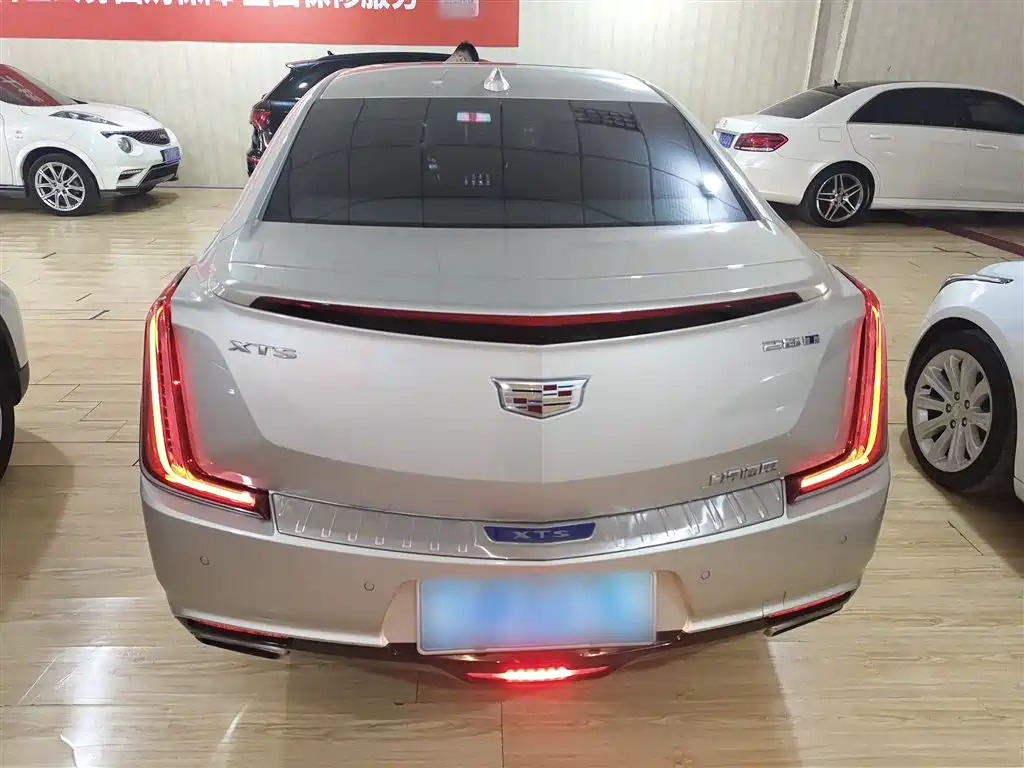 Cadillac XTS 2018 28T Luxury Model фото 6