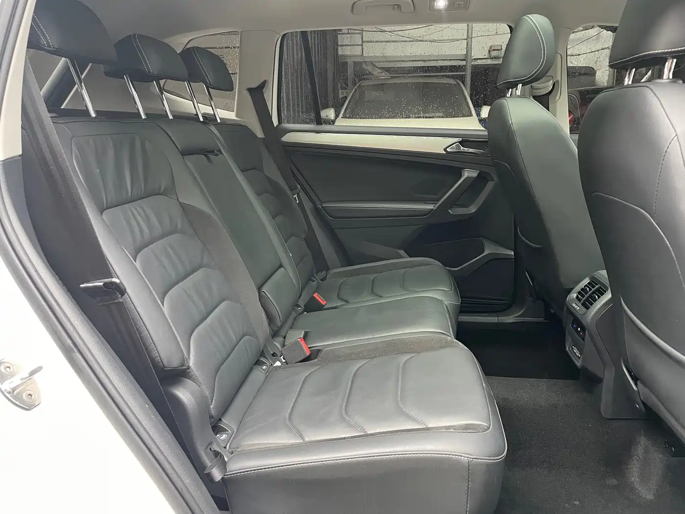 Volkswagen Tiguan L 2019 330TSI Automatic 2WD Panorama Comfort Edition China VI фото 11