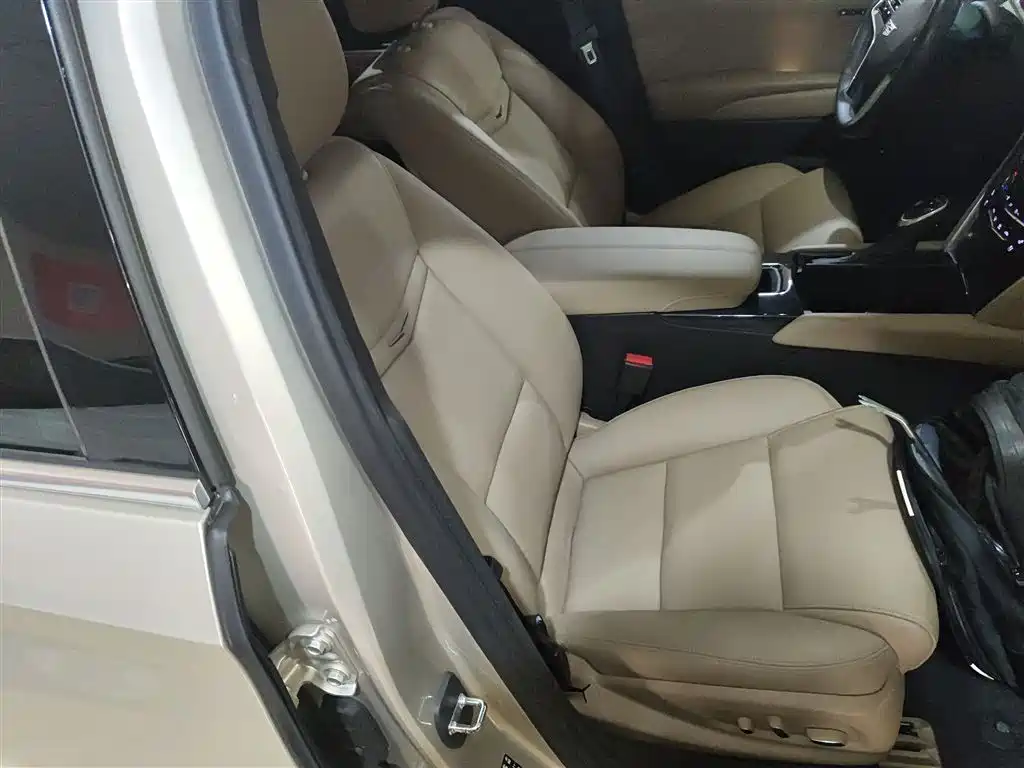 Cadillac XTS 2018 28T Luxury Model фото 25