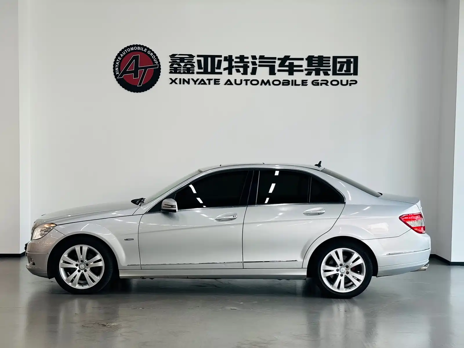 Фото 3 - Mercedes-Benz C-Class