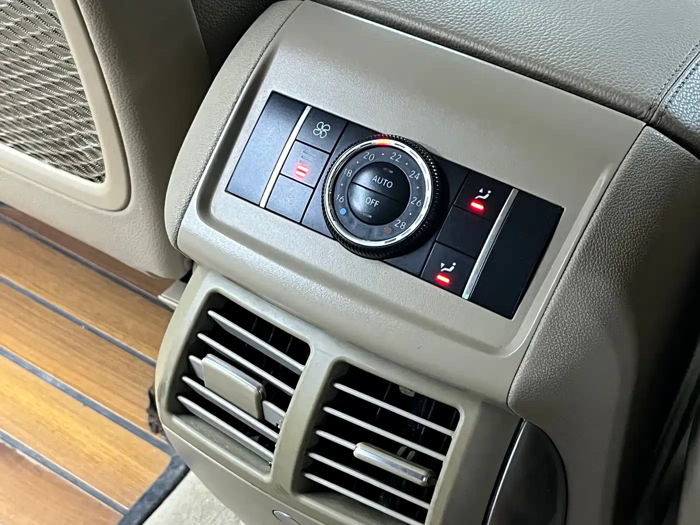 Mercedes-Benz R-Class 2011 R 300 L Business Class фото 20