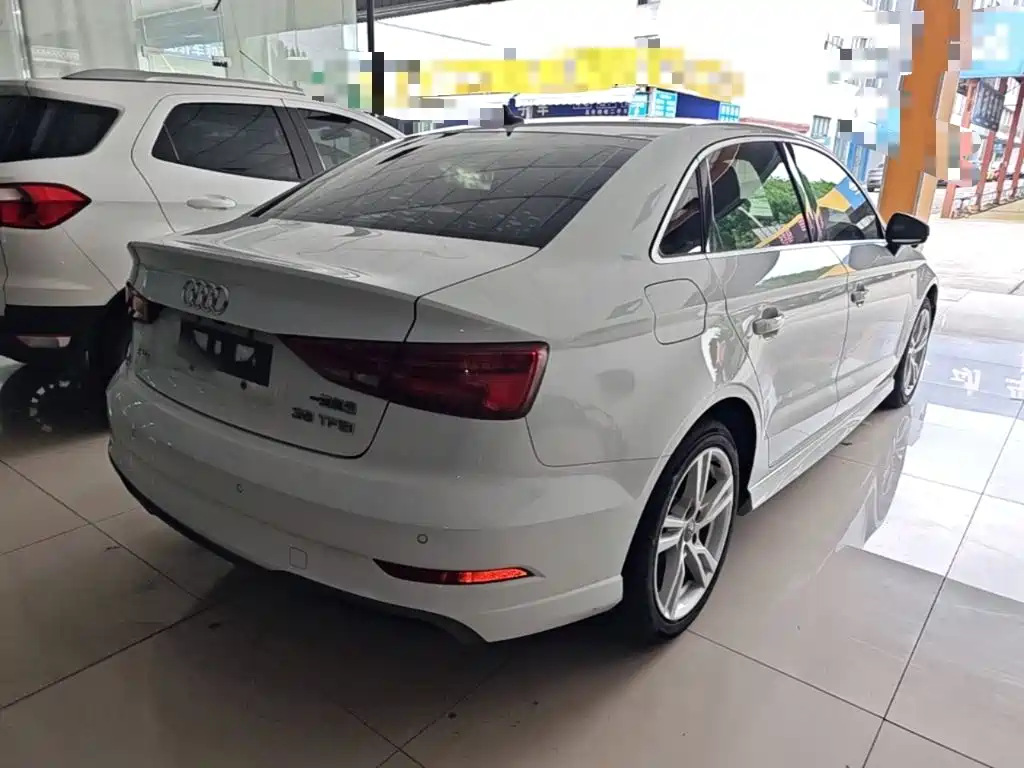 Фото 7 - Audi A3