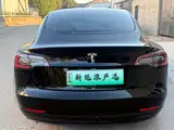 Фото 5 - Tesla Model 3