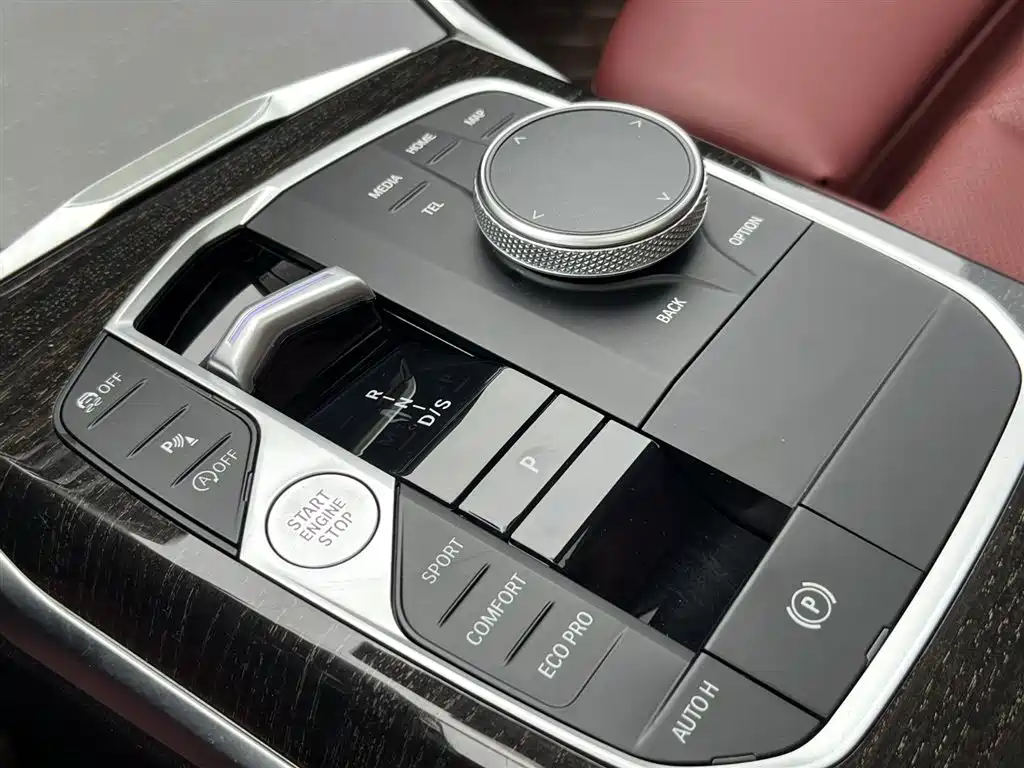 BMW 3 Series 2023 325Li M Sport Package фото 13