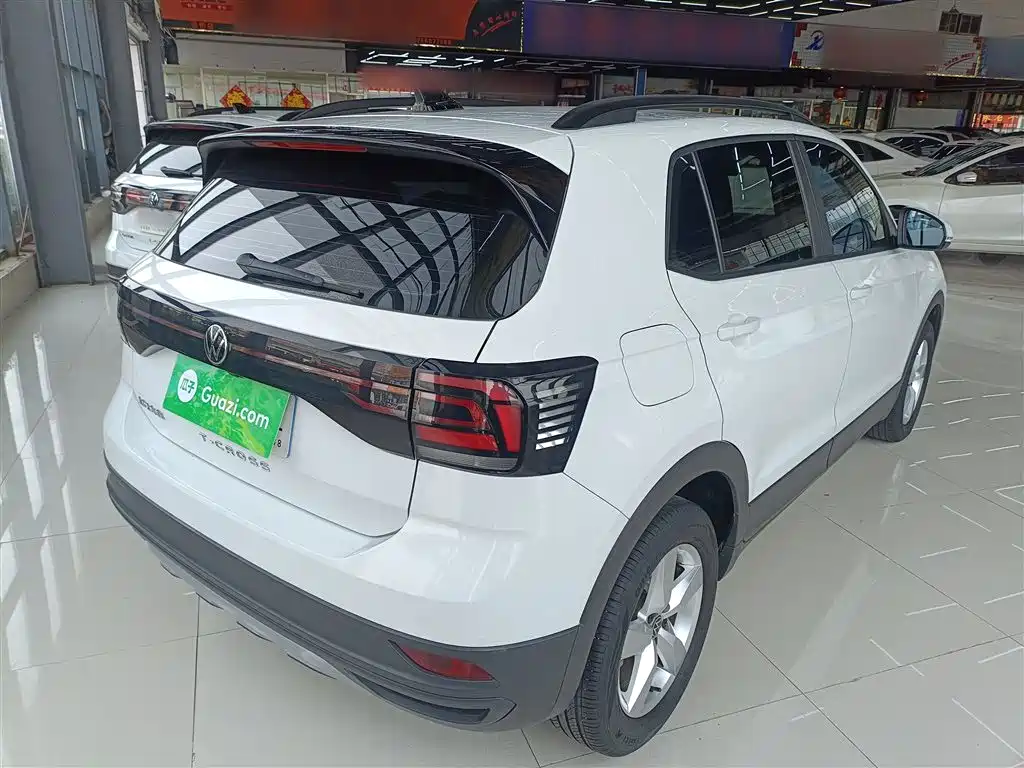 VOLKSWAGEN TU KAI