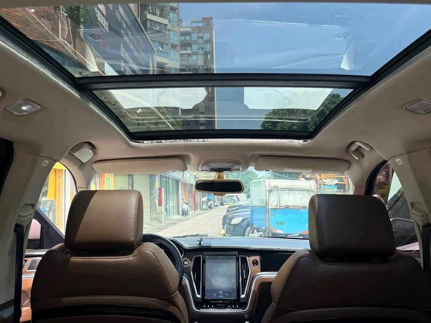 Zotye T800 2019 2018 2.0T Auto Premium Smart Connect 7-seater