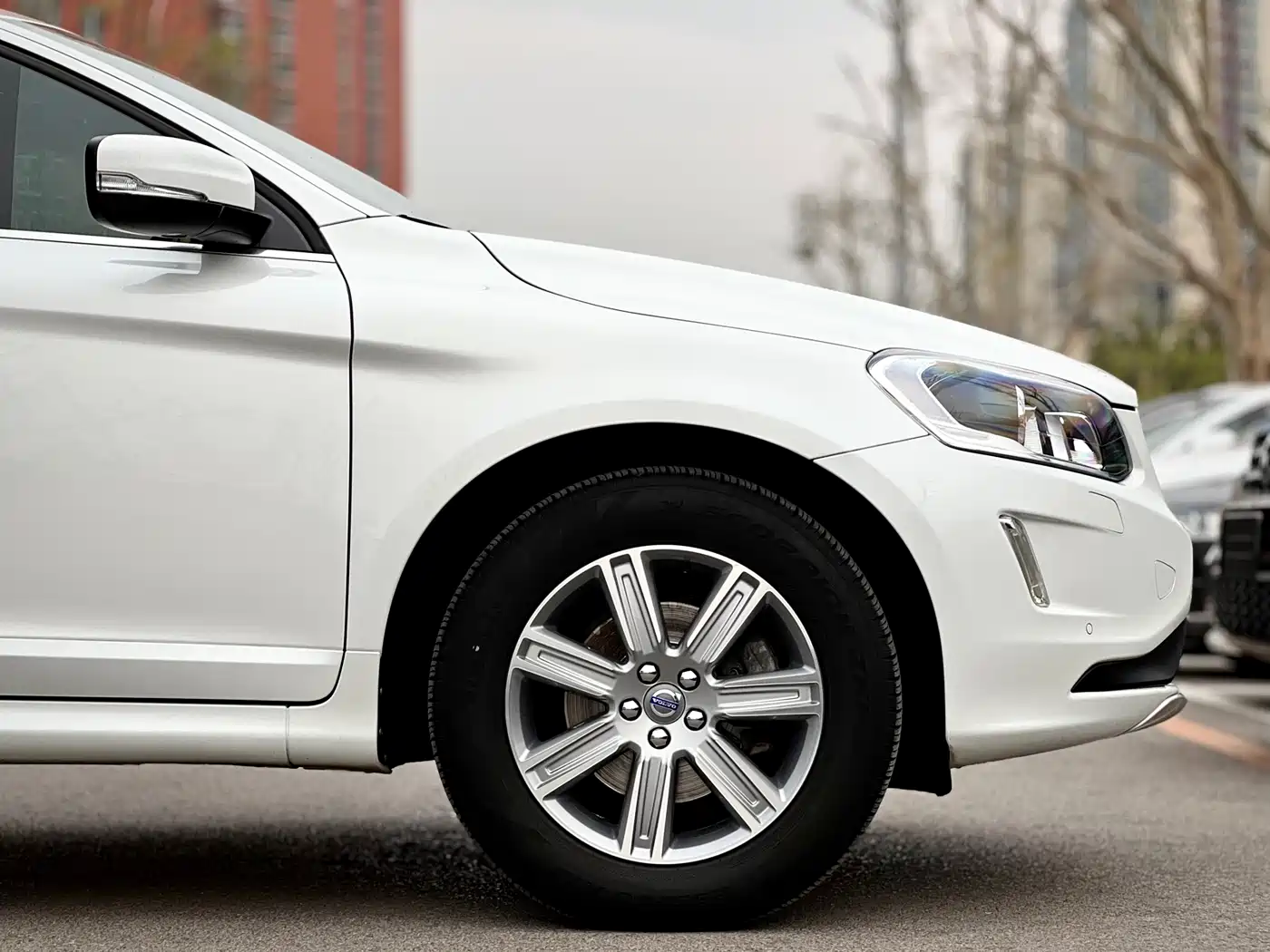 Фото 39 - Volvo XC60