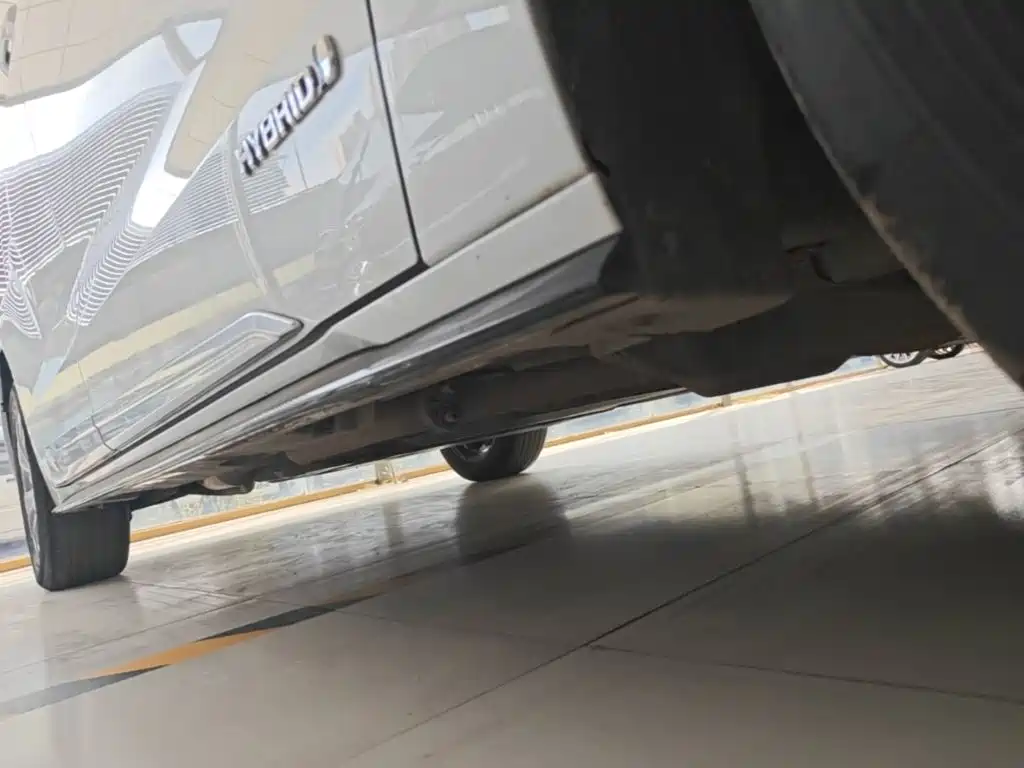 Фото 21 - Toyota Sienna