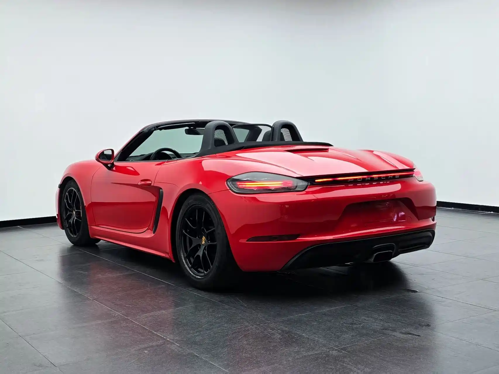 Фото 23 - Porsche 718