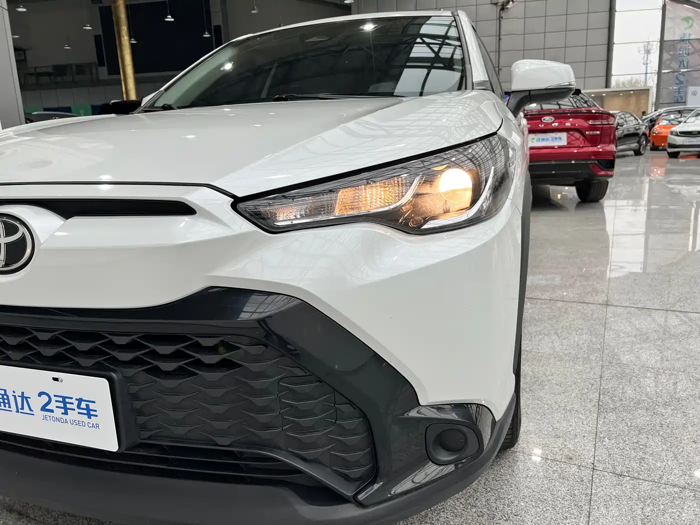 Toyota Frontlander 2023 2.0L CVT Leading Edition фото 15