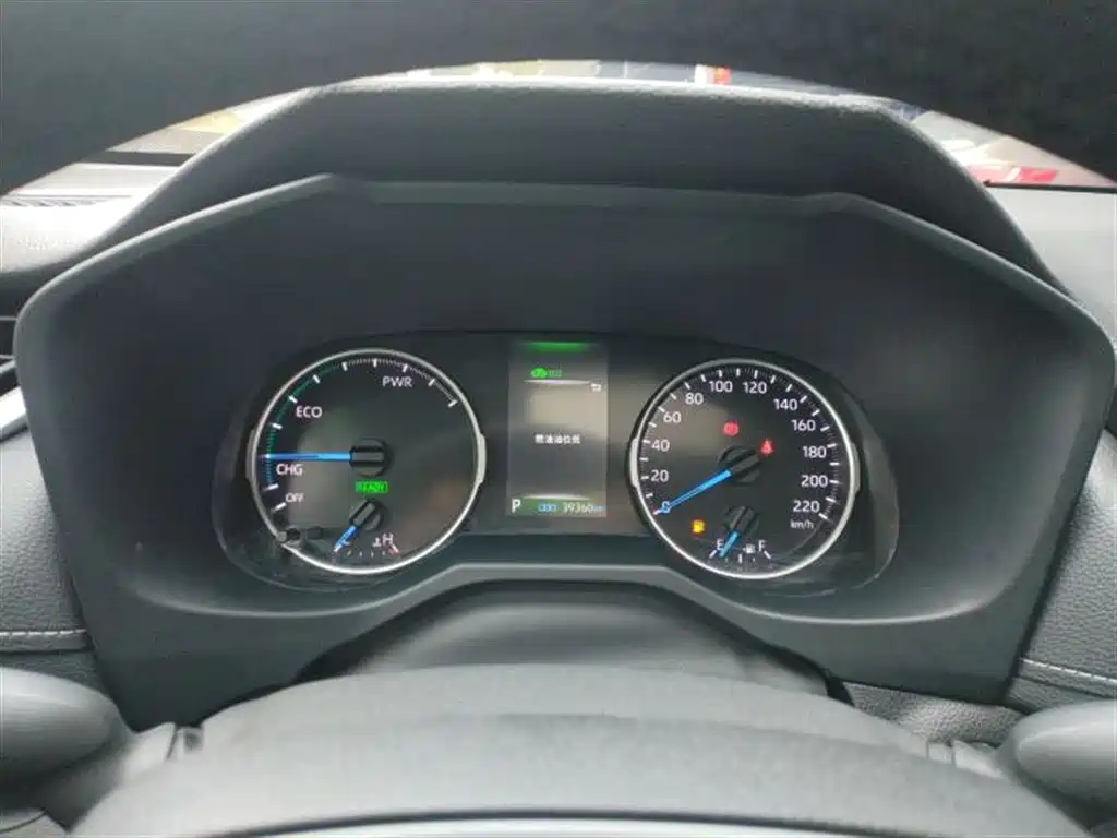 Toyota Wildlander 2022 Hybrid 2.5L E-CVT FWD Premium Edition фото 9