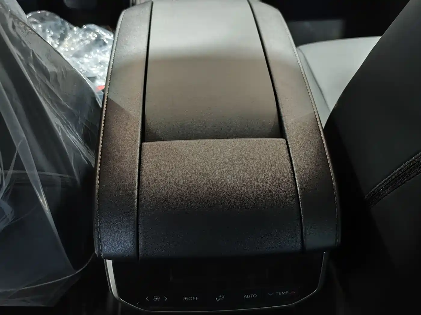 TOYOTA CROWN LUFANG