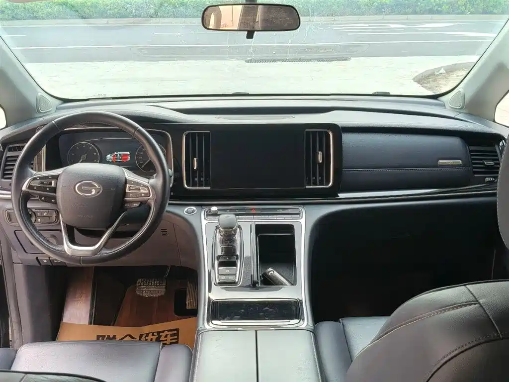 GAC Trumpchi Trumpchi M8 2021 Leading Show Series 390T Premium Edition фото 9
