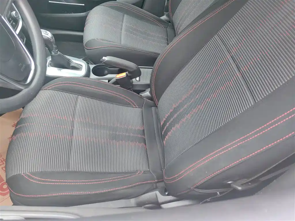 Buick Encore 2015 1.4T Automatic 2WD Urban Elite фото 10