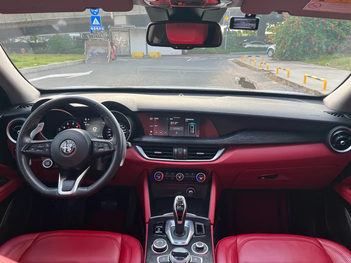 Alfa Romeo Stelvio 2021 2020 2.0T 280HP Luxury Edition